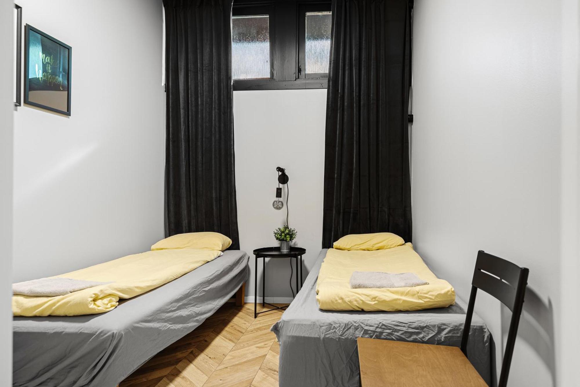 Kallhaellsbaden Strandhotell Ерфелла Экстерьер фото